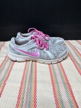 Nike Flex Experience RN 2 Woman's Size 9.5